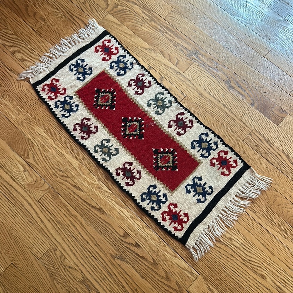 Vintage Native American Wool Rug/Wall Decor